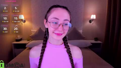 Lexi GTM2 MonWedThurSatSun 1000am-400pm online show from 06-21-26, 02:36
