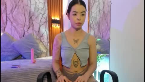 lexi splitt online show from 11-28-25, 03:20