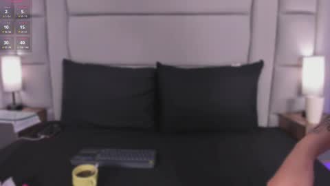 Snapshot of lexiee__ chatting on 05-09-26, 11:37 lexiee__ online show from 05-09-26, 11:37