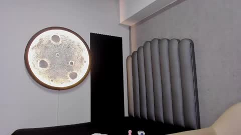 lexiegreys online show from 09-11-25, 03:17