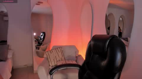 Lexie  online show from 03-10-26, 07:41