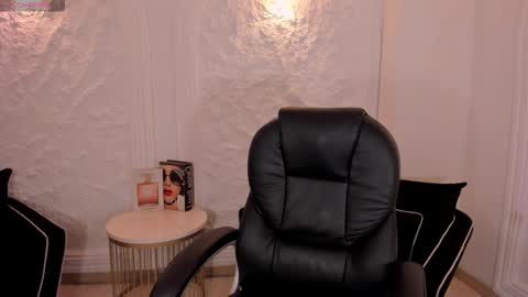 Lexie  online show from 03-21-26, 11:48