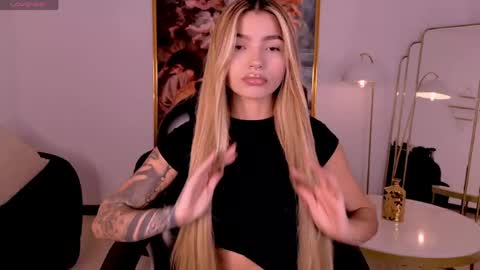 Snapshot of lexiewayne chatting on 06-03-26, 06:46 Lexie online show from 06-03-26, 06:46