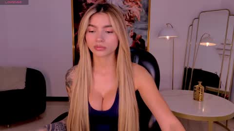 Snapshot of lexiewayne chatting on 06-05-26, 07:52 Lexie online show from 06-05-26, 07:52