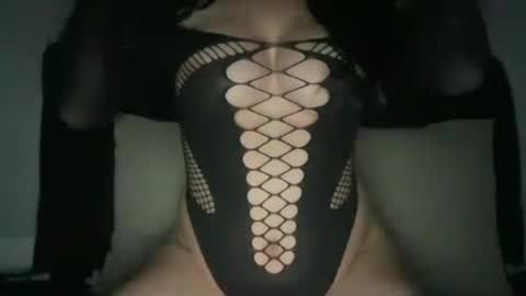 Snapshot of lexiex3lucero chatting on 06-15-26, 08:49 Lexieexx3 online show from 06-15-26, 08:49