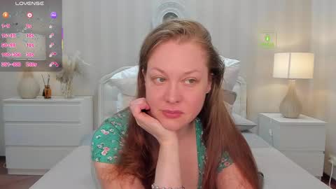 Lexi online show from 05-17-26, 08:05