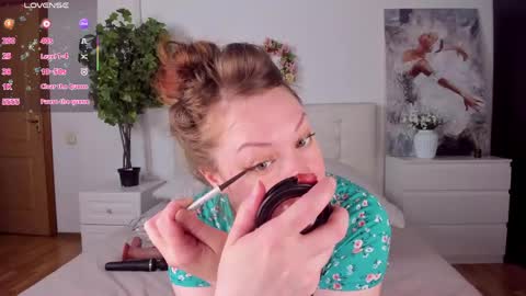 Lexi online show from 06-05-26, 05:58