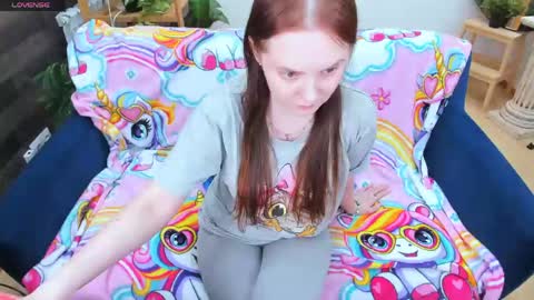 Snapshot of lexihoward chatting on 05-19-26, 06:31 Lexi online show from 05-19-26, 06:31