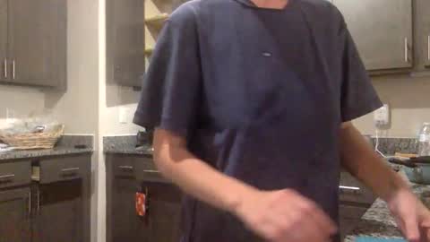 Snapshot of lexiial0 chatting on 11-14-25, 02:49 Alexia L. online show from 11-14-25, 02:49