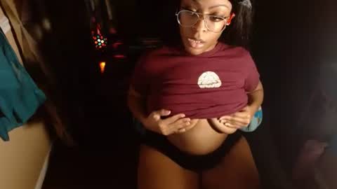 LEXIJAYNE online show from 11-23-25, 05:07