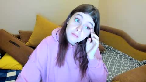 Elisabeth online show from 01-10-26, 08:27