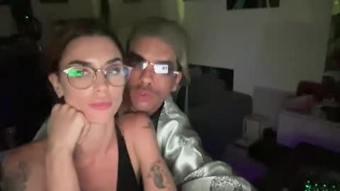 Meow Meow online show from 05-09-26, 01:44
