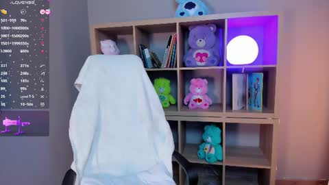 lexirouge           online show from 06-23-26, 03:04