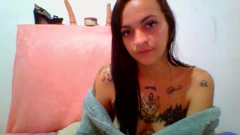 Lexxie online show from 11-21-25, 01:32