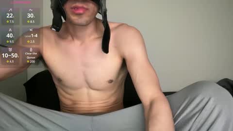 Snapshot of lexxxcazzo chatting on 01-21-25, 06:11 Dromaeosaurex online show from 01-21-25, 06:11