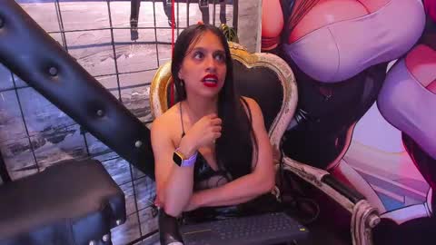 alexia and luu online show from 09-11-25, 04:07