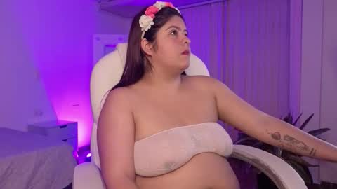 Lexy  online show from 10-21-25, 03:40