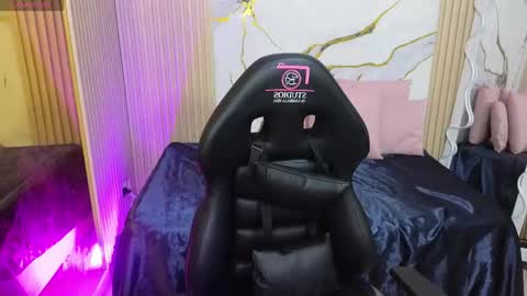 Snapshot of lexy_tay chatting on 05-04-26, 11:39 lexy_tay online show from 05-04-26, 11:39