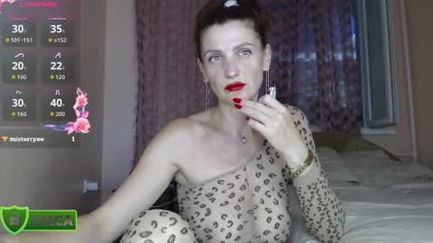Snapshot of lexyandpoul chatting on 07-07-26, 09:19 maksiANDjaney online show from 07-07-26, 09:19