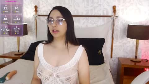 lexyblaze_ online show from 11-19-25, 11:21