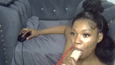 Lexy online show from 06-18-26, 09:14