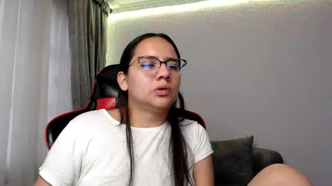Snapshot of lexydavis chatting on 12-03-24, 08:50 Lexy Davis online show from 12-03-24, 08:50