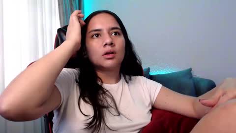 Snapshot of lexydavis chatting on 12-18-24, 07:41 Lexy Davis online show from 12-18-24, 07:41