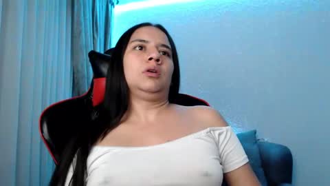 Snapshot of lexydavis chatting on 12-20-24, 11:26 Lexy Davis online show from 12-20-24, 11:26