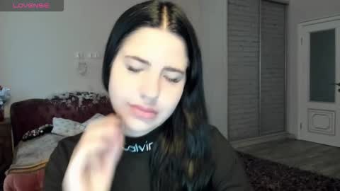 lexyswett online show from 12-22-25, 06:43