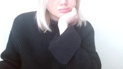 Leyla online show from 04-11-26, 05:34