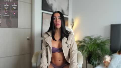 INSTA leylasteel model         online show from 10-16-25, 12:06