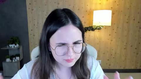 leylamirage online show from 02-02-26, 09:30