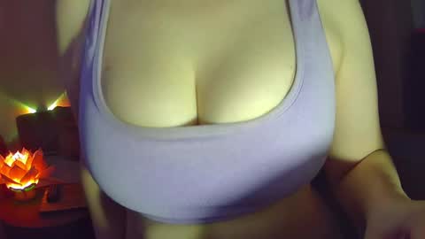 Leysun7 online show from 04-17-26, 02:25