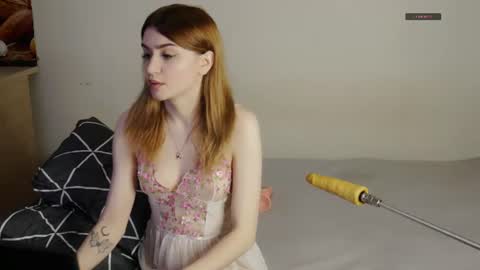 Its me  online show from 06-22-26, 03:25