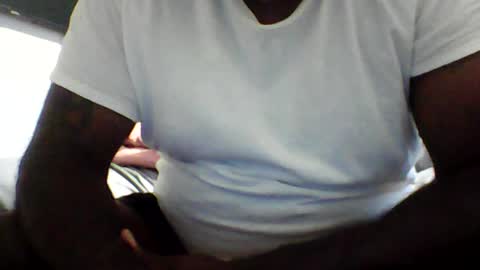 Snapshot of lfucktothecore chatting on 07-10-26, 12:19 lfucktothecore online show from 07-10-26, 12:19