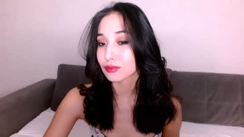 Snapshot of li_noen chatting on 01-24-25, 11:37 Li  online show from 01-24-25, 11:37