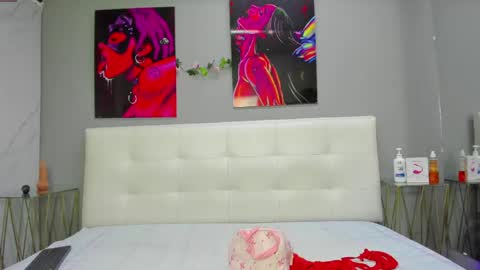 lia78couple online show from 06-06-26, 08:02