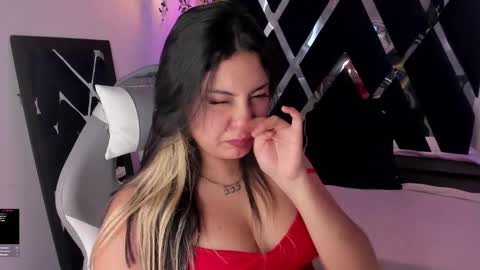 Snapshot of lia_14_ chatting on 01-08-25, 02:25 Lia online show from 01-08-25, 02:25