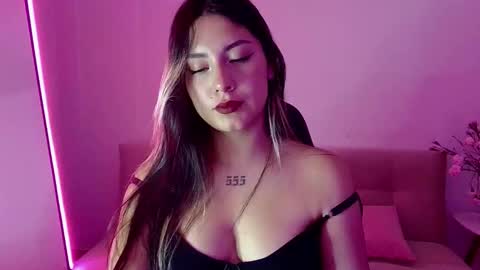 Lia  online show from 03-25-26, 12:49