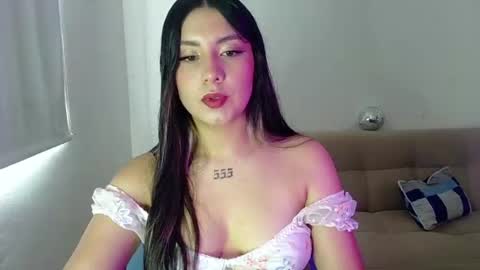 Lia  online show from 06-24-26, 05:01
