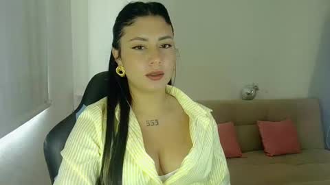 Lia  online show from 07-23-26, 04:49