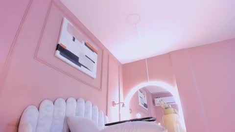 Snapshot of lia_ass chatting on 01-08-25, 01:20 Liss 3 online show from 01-08-25, 01:20