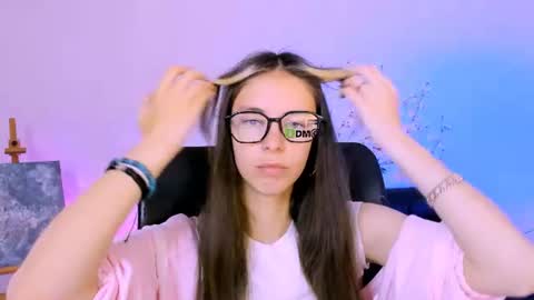 lia_dream_ online show from 07-16-26, 08:42