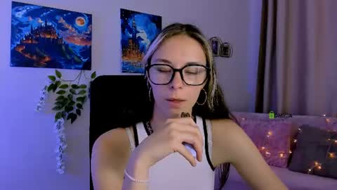 lia_dream_ online show from 07-28-26, 02:13