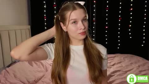 Lia  online show from 01-11-26, 04:01