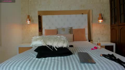 Snapshot of lia_johnnson chatting on 03-01-26, 02:02 Lia online show from 03-01-26, 02:02