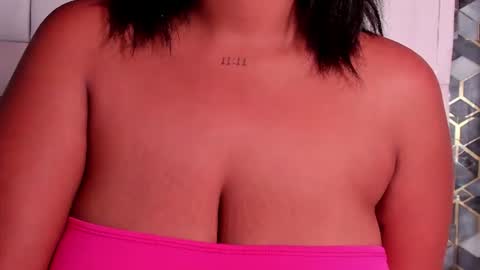 lia_mariana online show from 06-25-26, 03:50