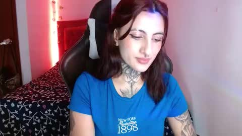 Snapshot of lia_miss2 chatting on 10-10-25, 03:11 lia spicy ig online show from 10-10-25, 03:11