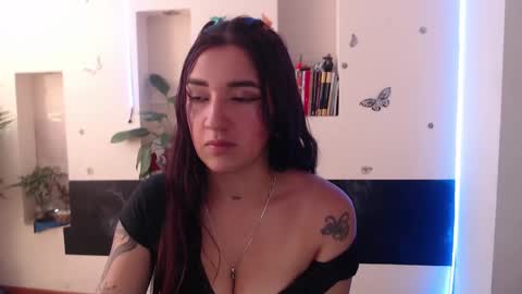 Snapshot of lia_mitch chatting on 01-22-25, 06:41 Lia Mitch online show from 01-22-25, 06:41