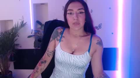 Snapshot of lia_mitch chatting on 03-04-25, 06:50 Lia Mitch online show from 03-04-25, 06:50